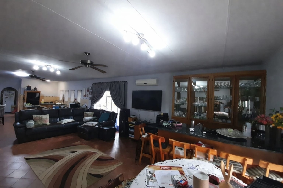 4 Bedroom Property for Sale in Cashan North West